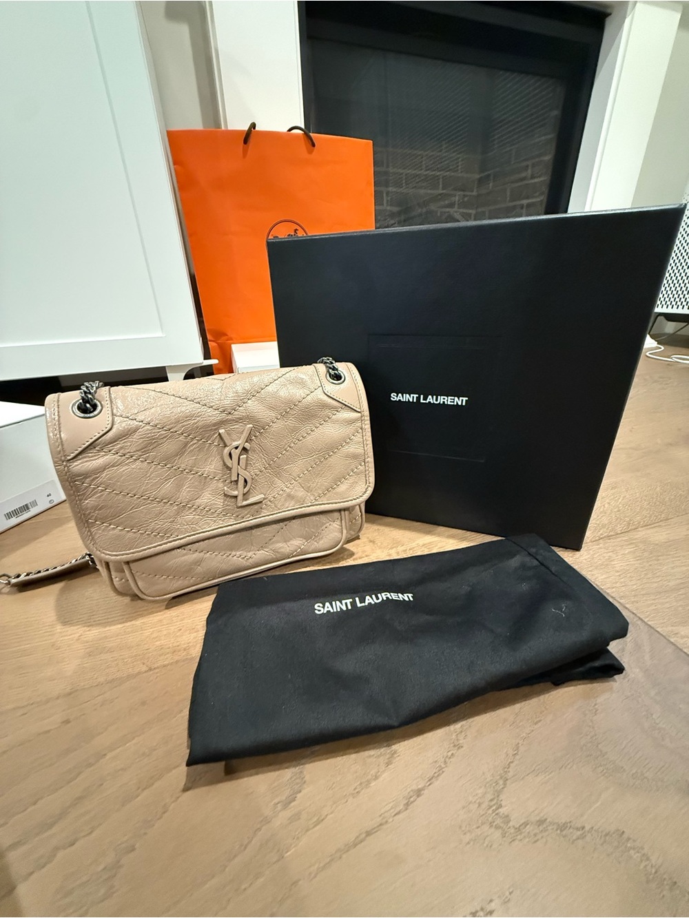 Saint Laurent Niki Small Beige Quilted Leather Shoulder Messenger Bag